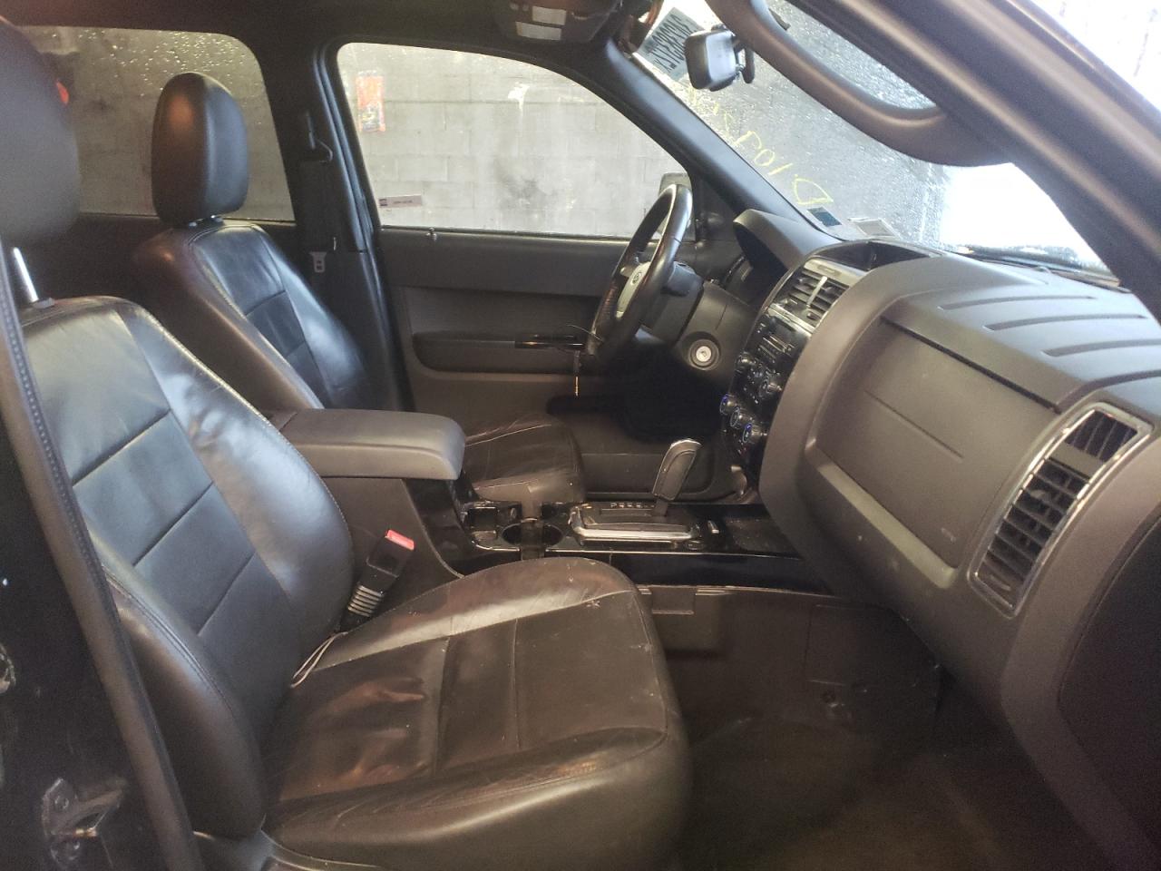 Photo 5 from auction – 2012 FORD ESCAPE LIM with VIN 1FMCU9E74CKC78187