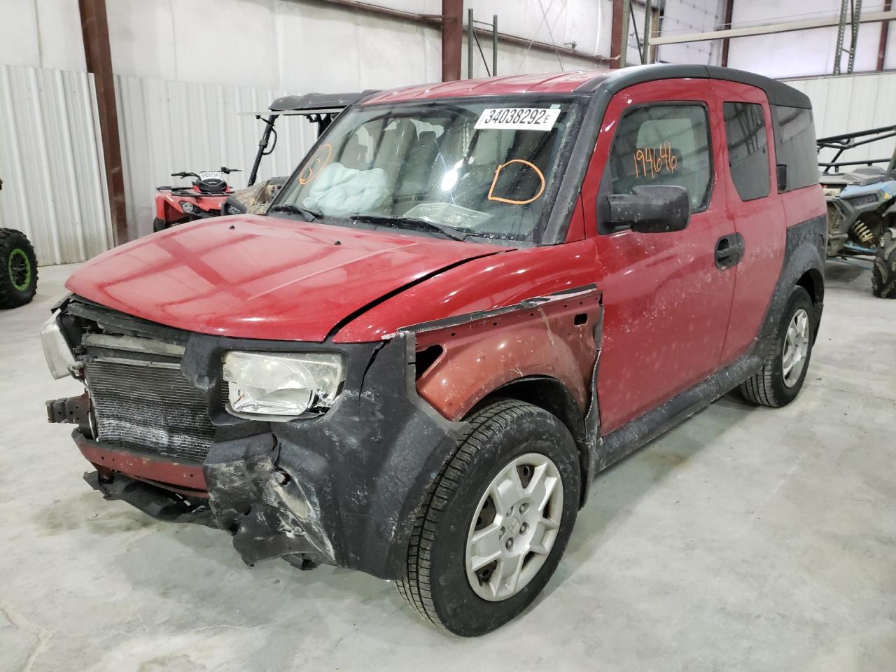 Photo 2 from auction – 2006 HONDA ELEMENT LX with VIN 5J6YH18356L003588