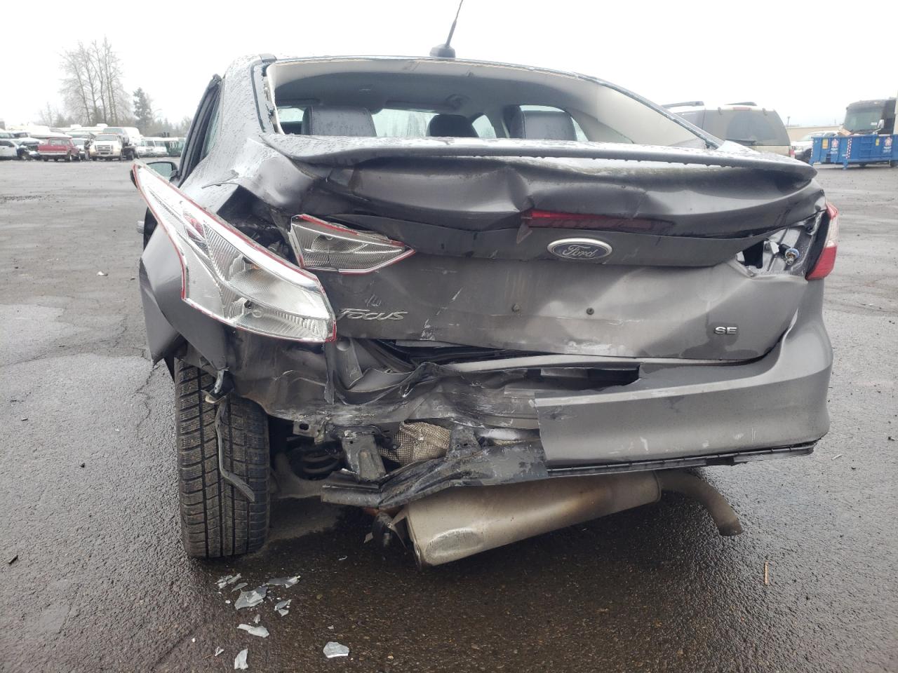Photo 9 from auction – 2014 FORD FOCUS SE with VIN 1FADP3F27EL119053