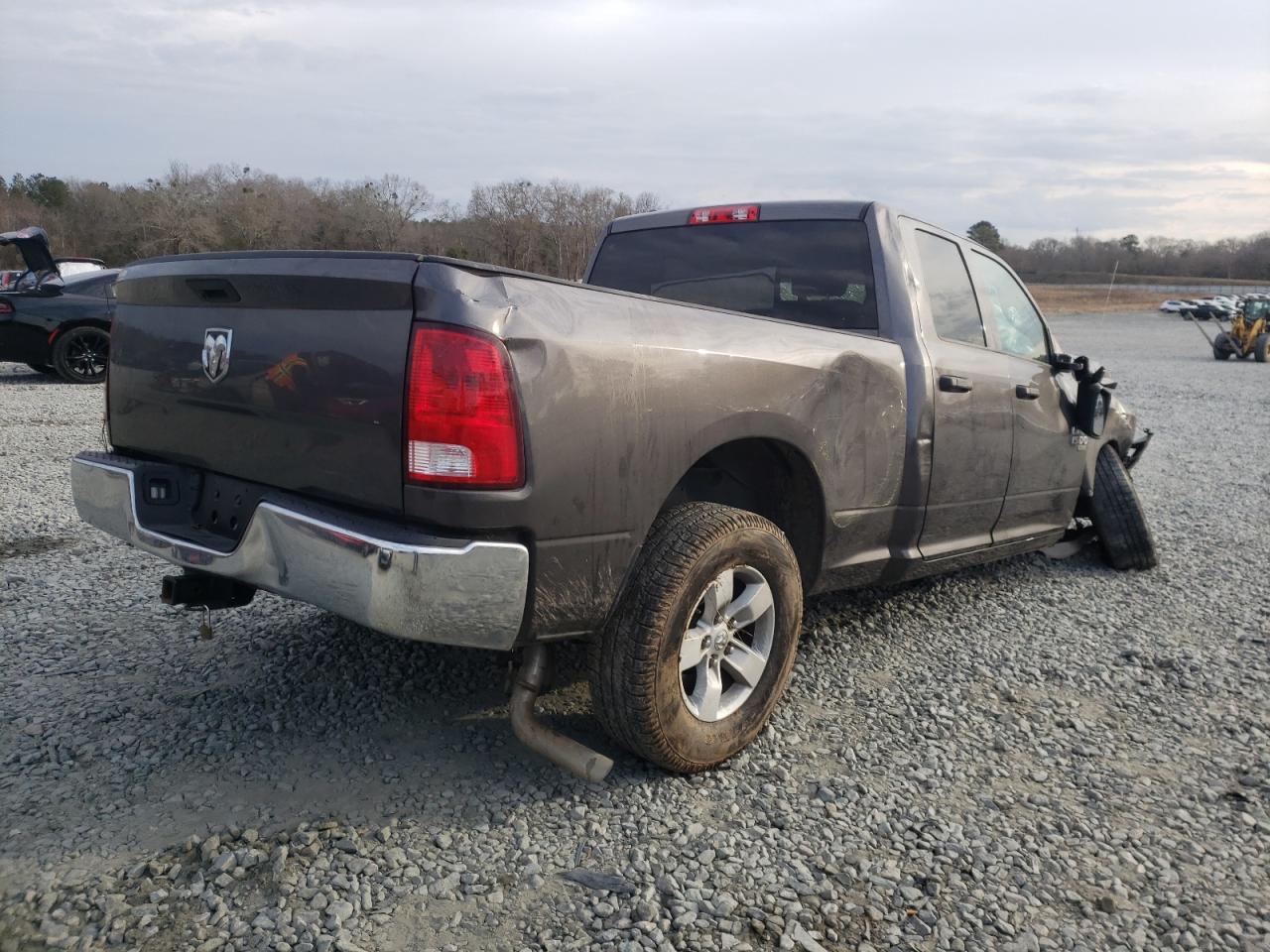 Photo 4 from auction – 2019 RAM 1500 CLASS with VIN 1C6RR6FT5KS528262