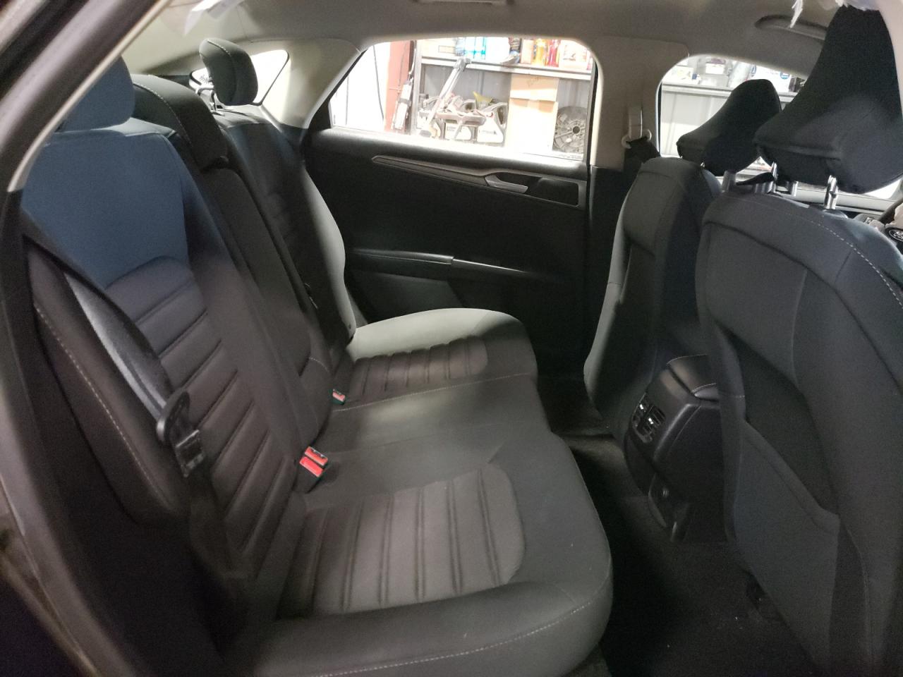 Photo 6 from auction – 2019 FORD FUSION SE with VIN 3FA6P0HD2KR185867