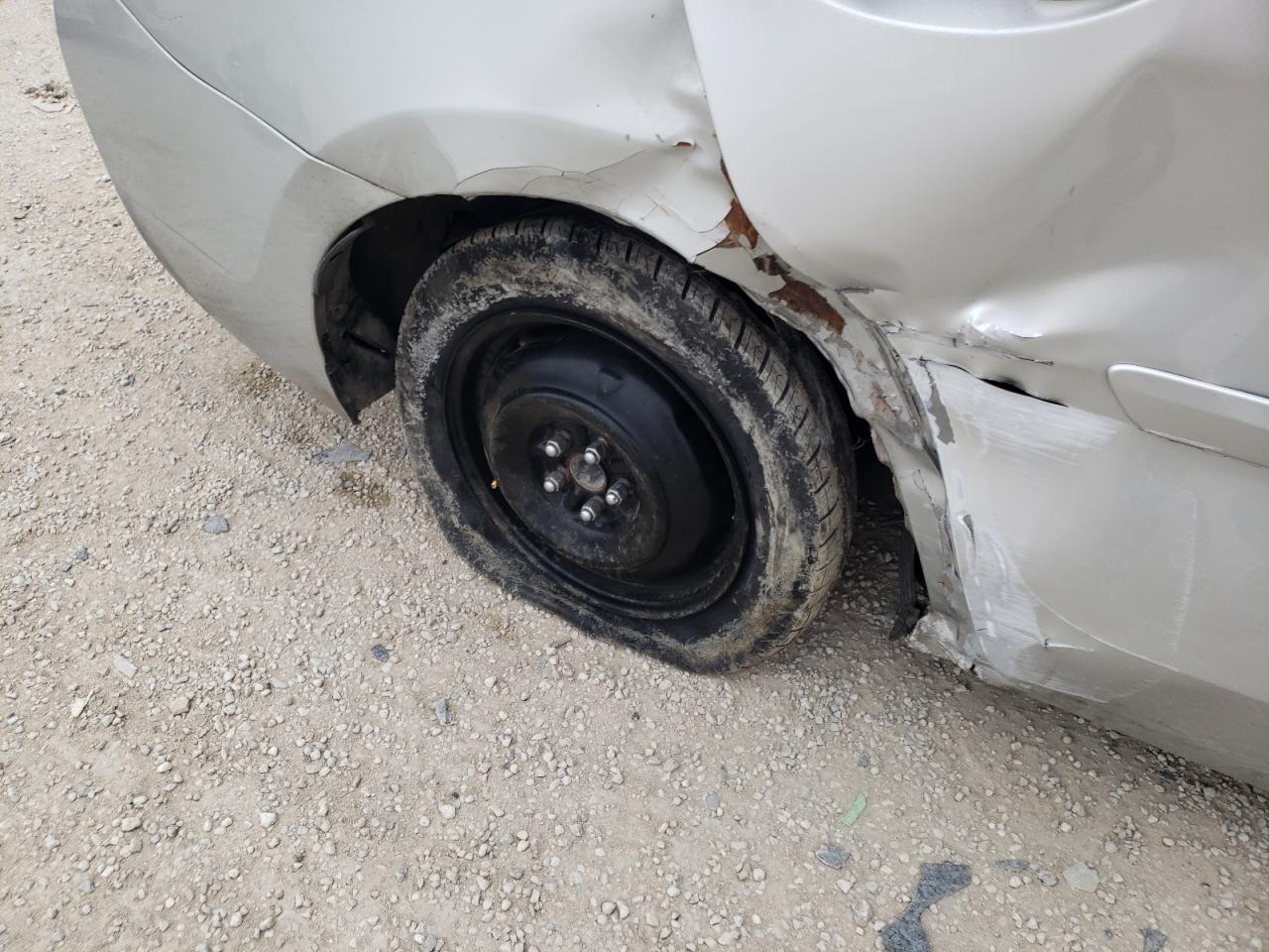 Photo 9 from auction – 2016 TOYOTA COROLLA L with VIN 5YFBURHE2GP536434
