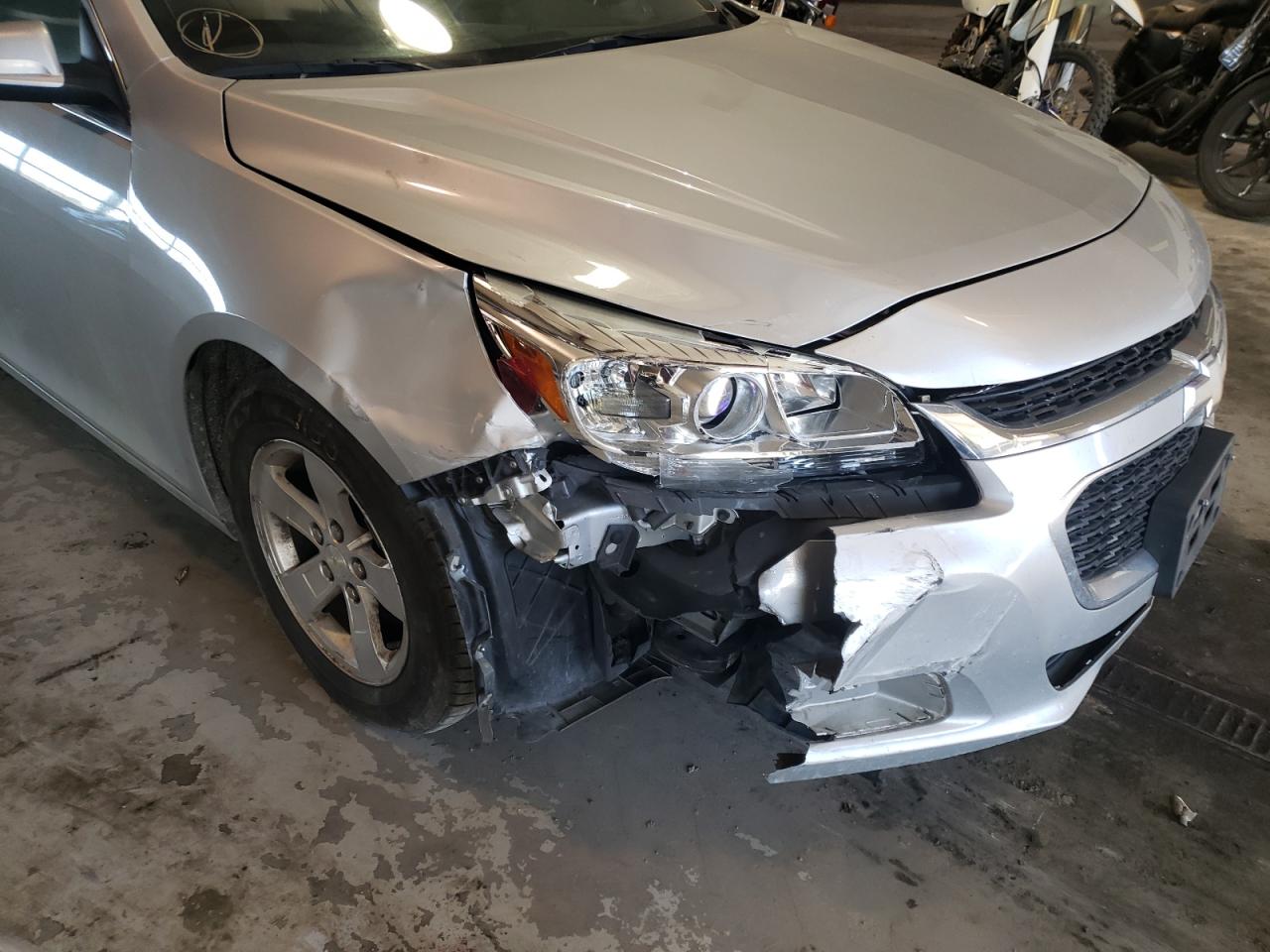 Photo 9 from auction – 2015 CHEVROLET MALIBU with VIN 1G11C5SL3FF103461