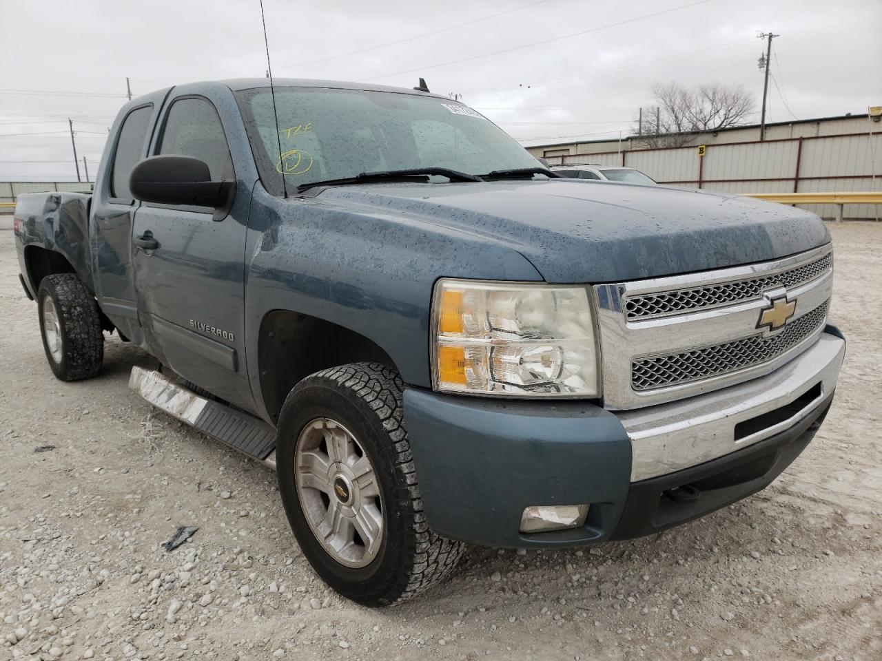 CHEVROLET SILVERADO 2011 with VIN 1GCRKSE34BZ157979 - Photo from auction