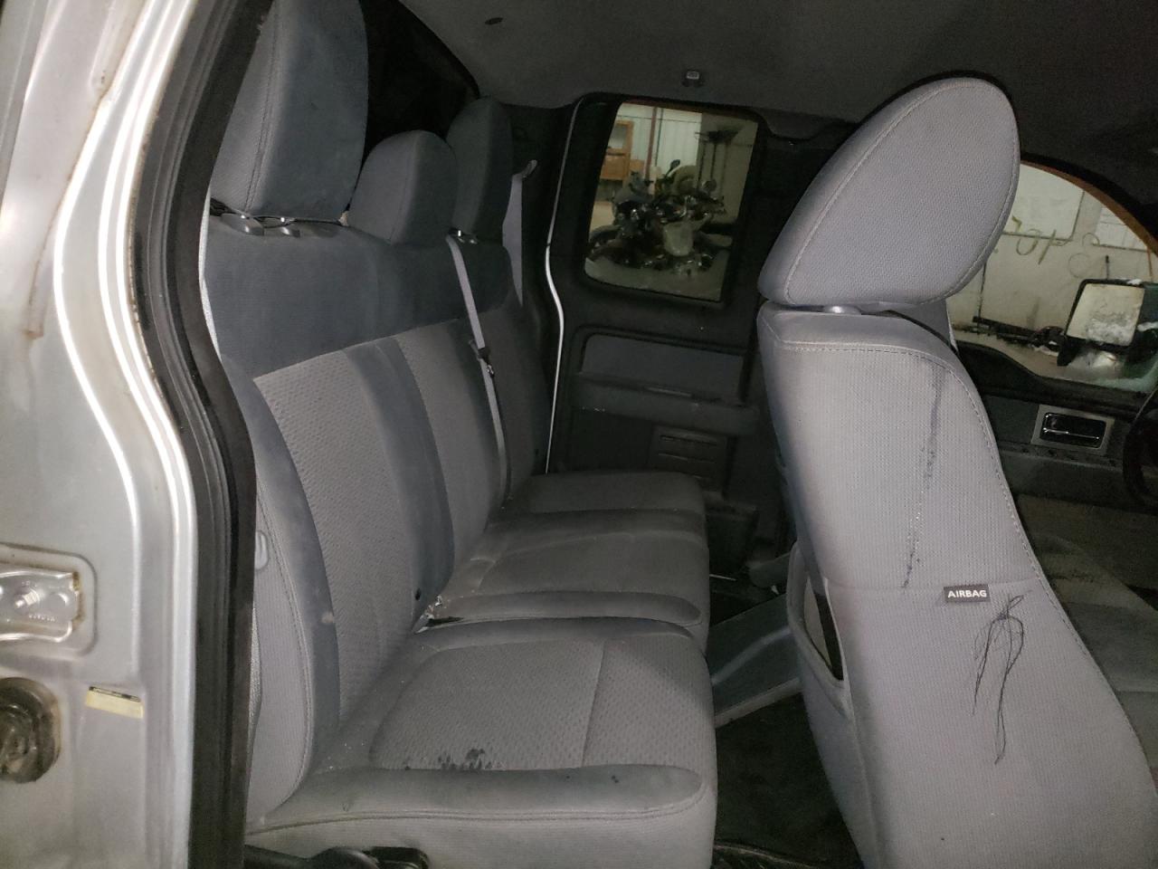Photo 6 from auction – 2011 FORD F150 SUPER with VIN 1FTFX1EF8BFA97330