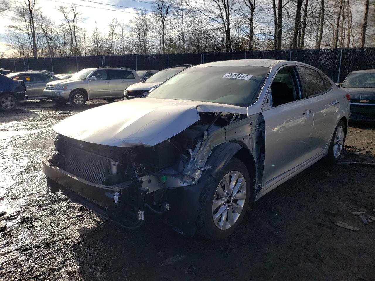 Photo 2 from auction – 2018 KIA OPTIMA EX with VIN 5XXGU4L37JG212037