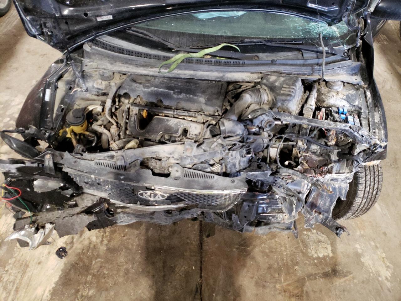 Photo 7 from auction – 2010 KIA FORTE EX with VIN KNAFU4A20A5828640