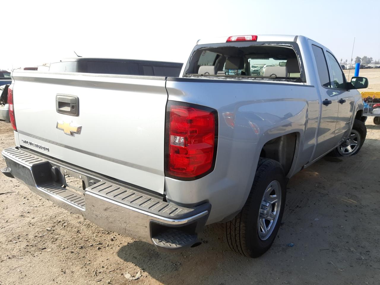 Photo 4 from auction – 2016 CHEVROLET SILVERADO with VIN 1GCRCNEH3GZ270095