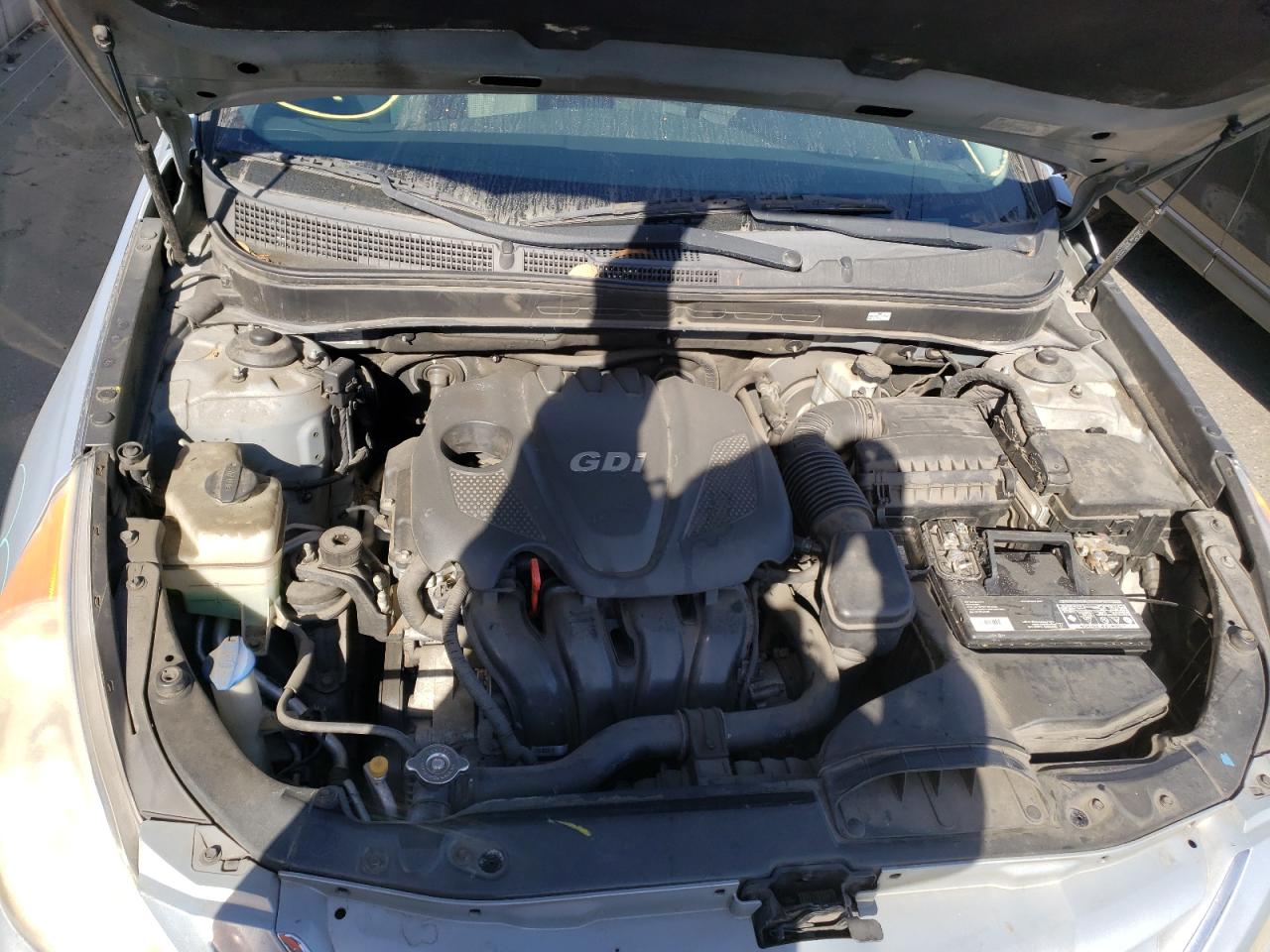 Photo 7 from auction – 2011 HYUNDAI SONATA GLS with VIN 5NPEB4AC3BH084823