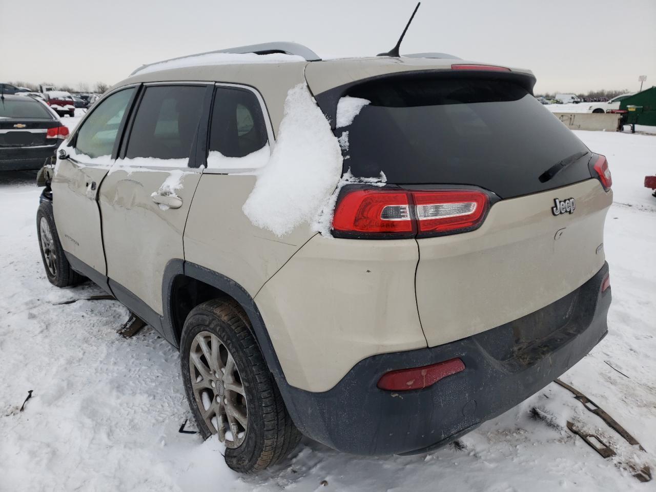 Photo 3 from auction – 2015 JEEP CHEROKEE L with VIN 1C4PJLCB0FW694365