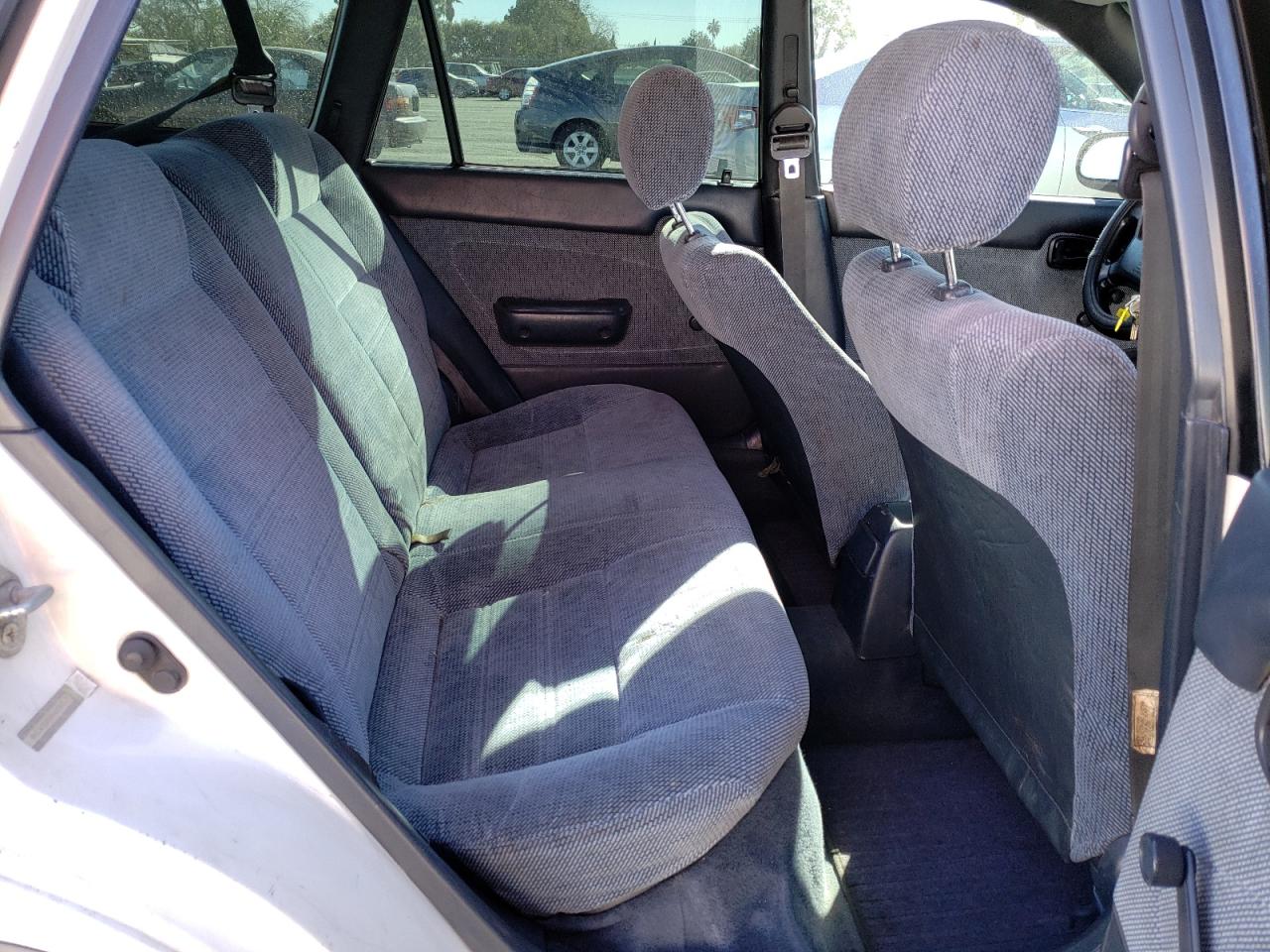 Photo 6 from auction – 1995 TOYOTA COROLLA with VIN JT2AE09V8S0105398