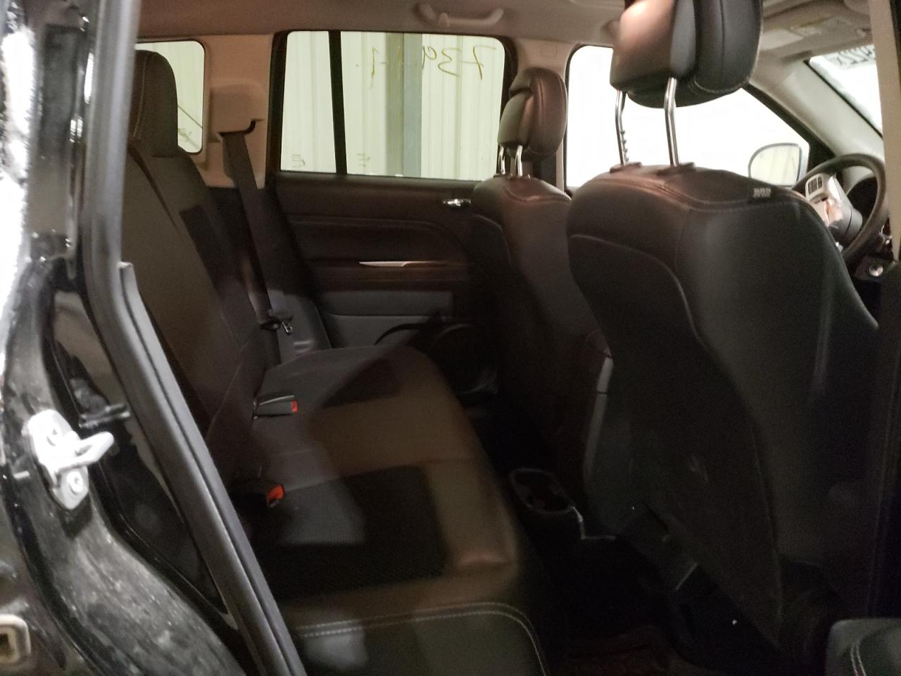 Photo 6 from auction – 2015 JEEP COMPASS SP with VIN 1C4NJDAB6FD202658