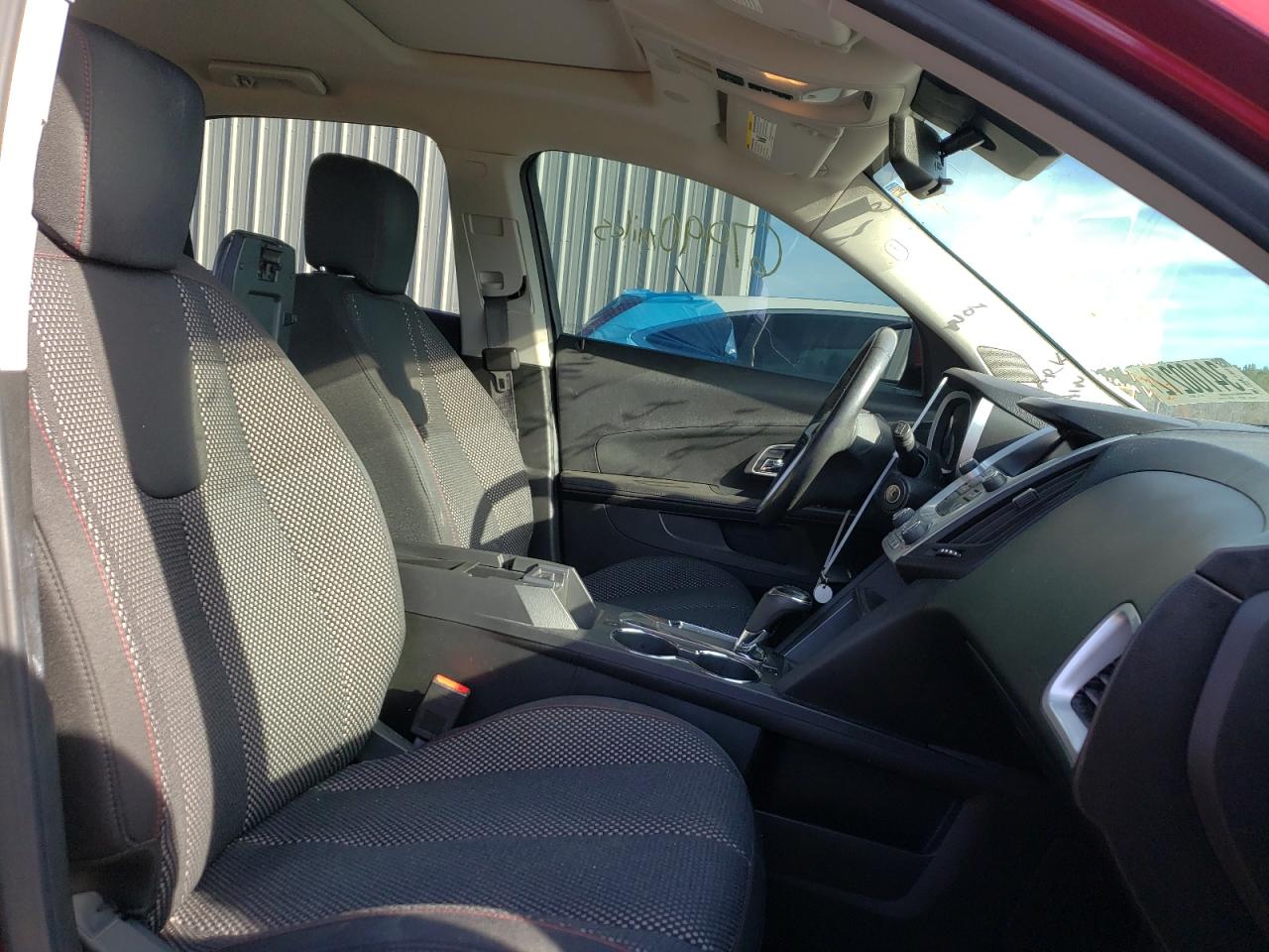 Photo 5 from auction – 2017 CHEVROLET EQUINOX LT with VIN 2GNALCEK1H6249764