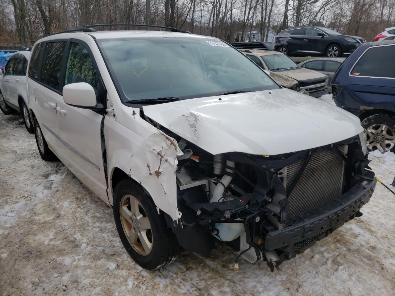 DODGE GRAND CARA 2010 with VIN 2D4RN5D12AR317054 - Photo from auction