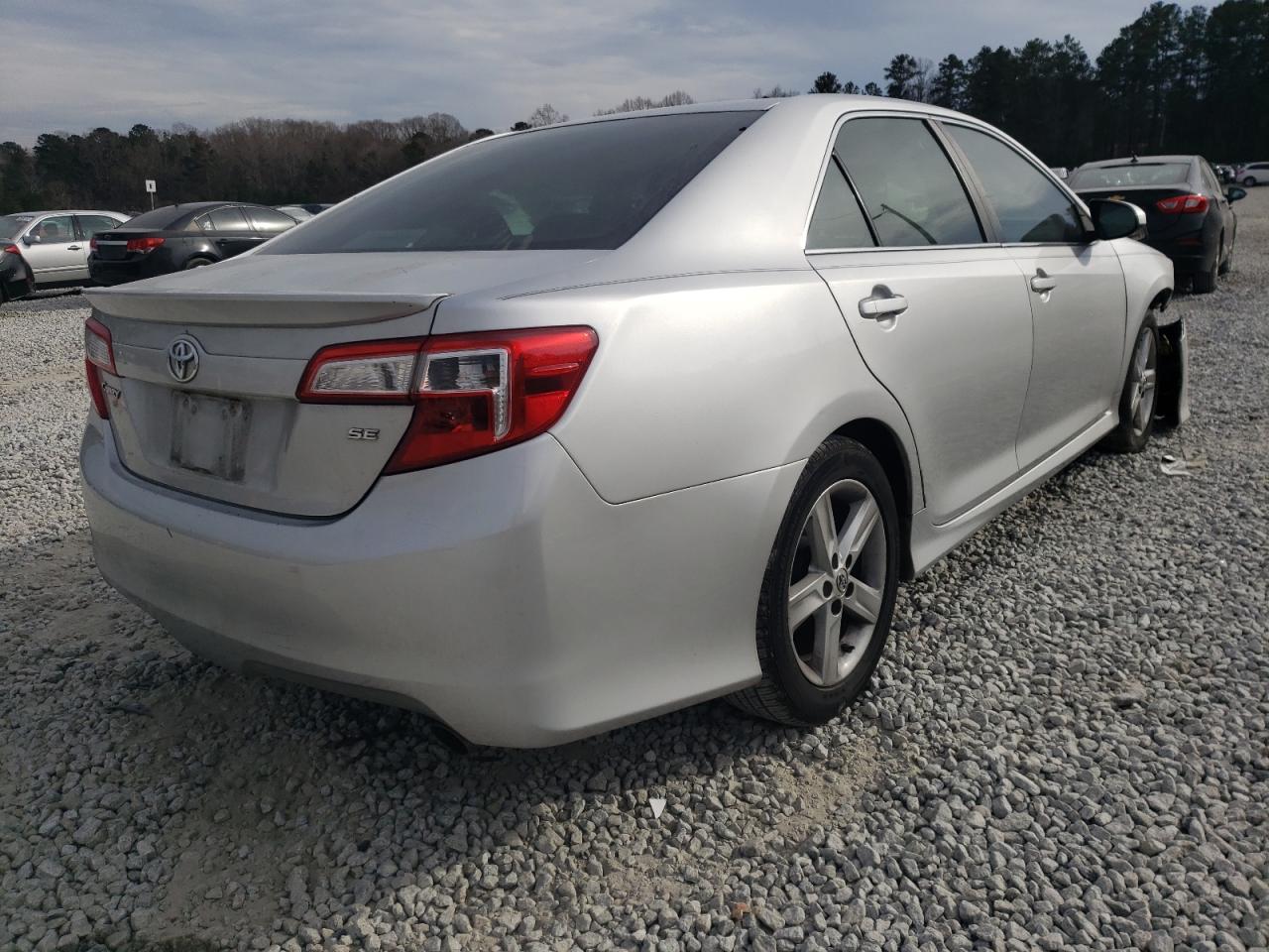 Photo 4 from auction – 2012 TOYOTA CAMRY BASE with VIN 4T1BF1FK4CU156332
