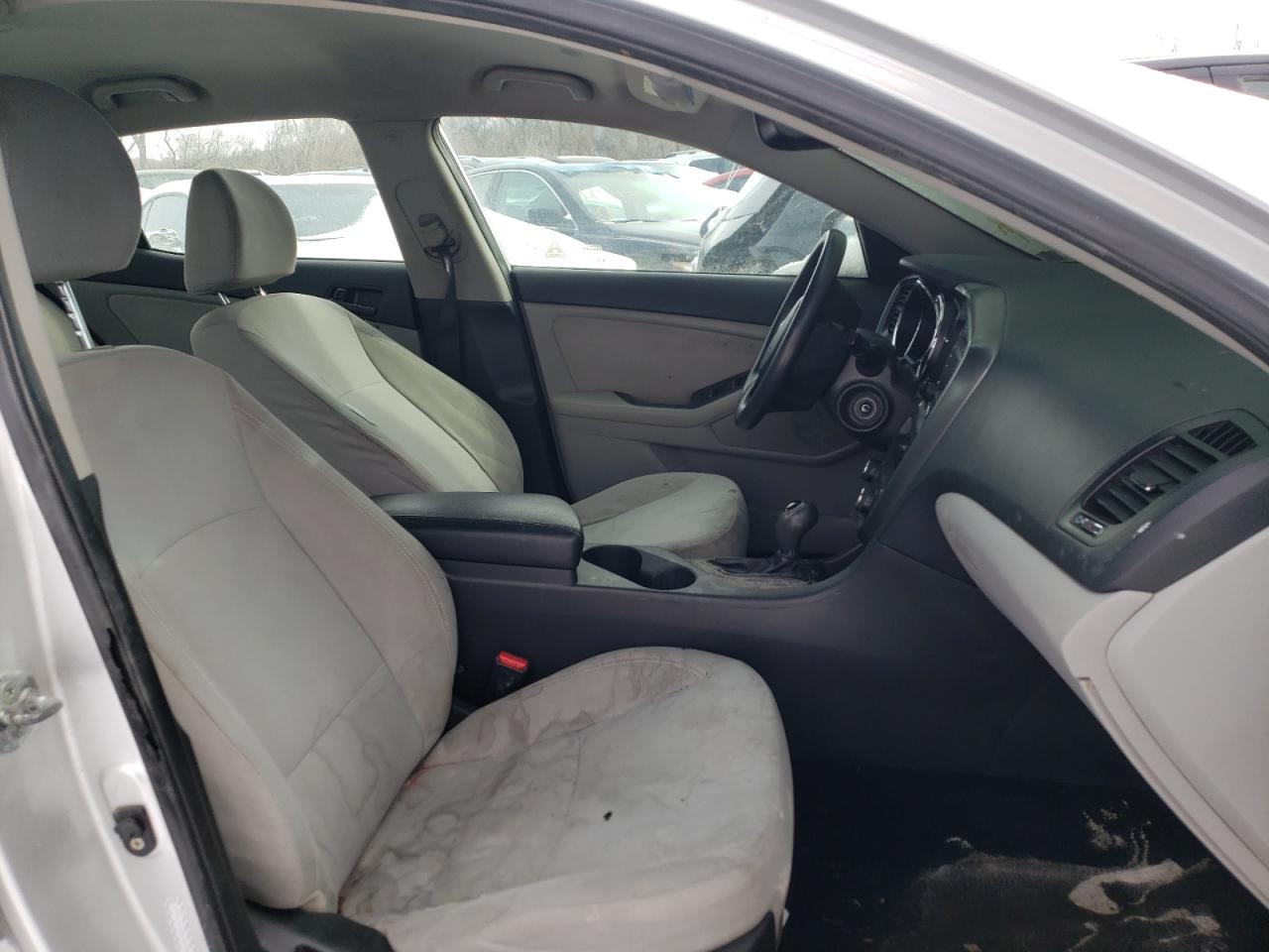 Photo 5 from auction – 2013 KIA OPTIMA LX with VIN KNAGM4A7XD5422479