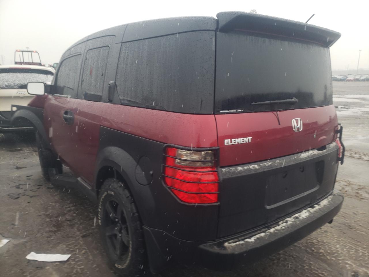 Photo 3 from auction – 2008 HONDA ELEMENT LX with VIN 5J6YH283X8L010514