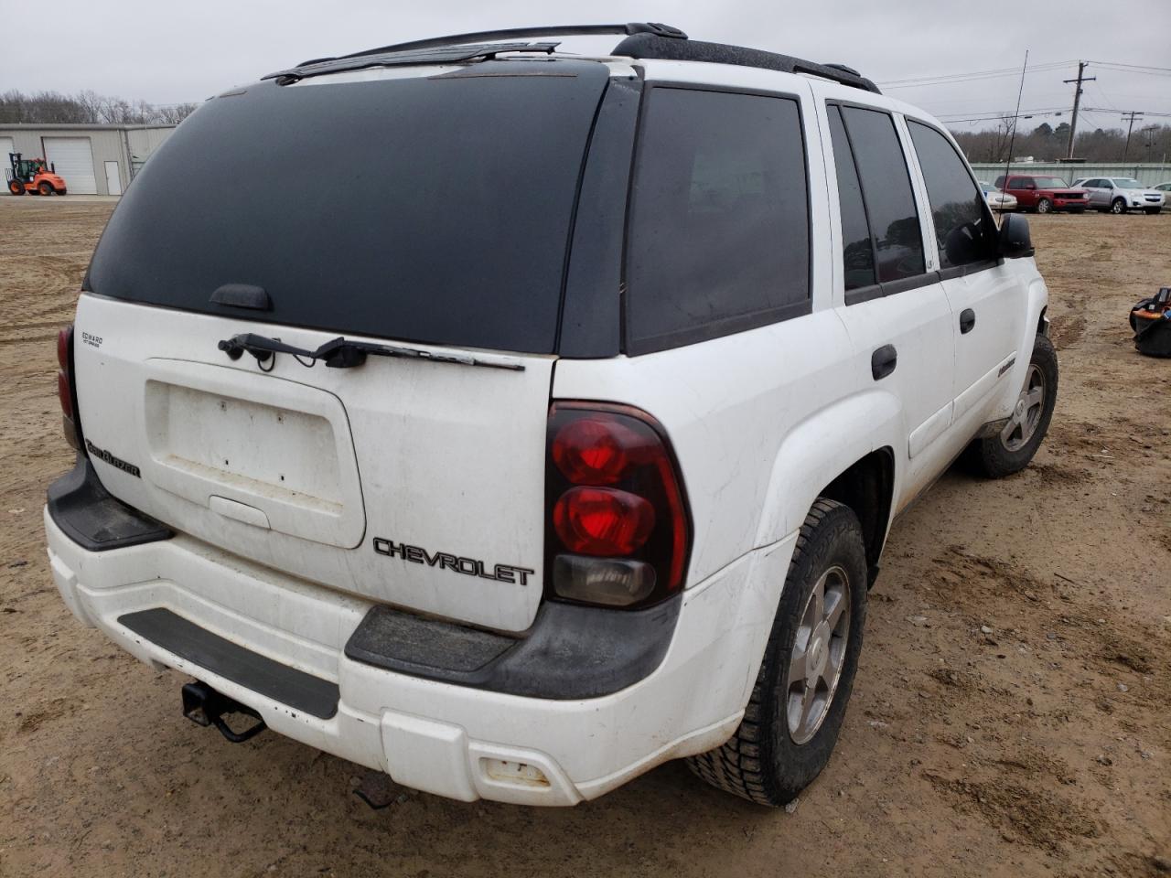 Photo 4 from auction – 2002 CHEVROLET TRAILBLAZE with VIN 1GNDS13S822315738
