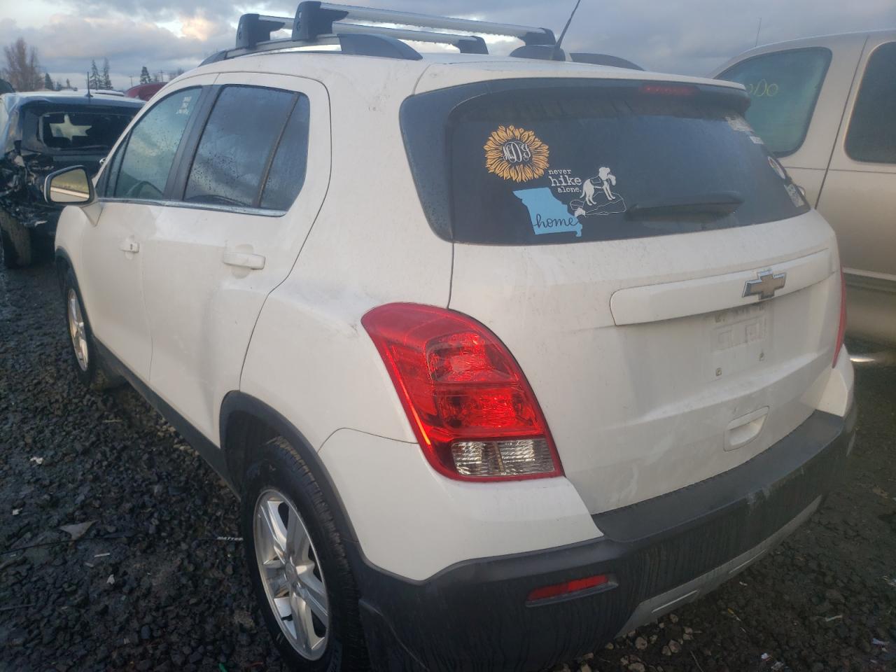 Фото 3 с аукциона – 2015 CHEVROLET TRAX 1LT с VIN 3GNCJLSB4FL240701