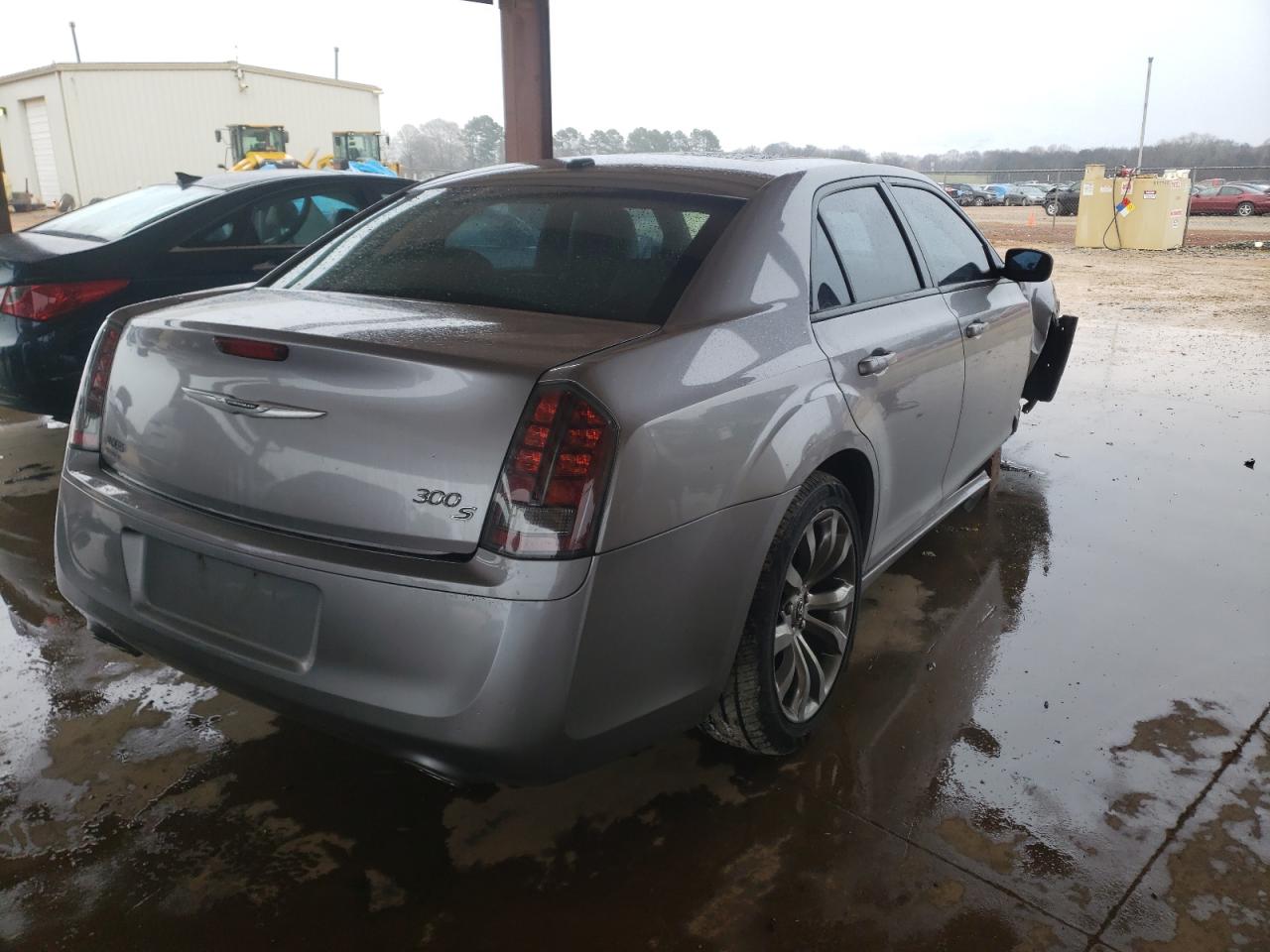 Photo 4 from auction – 2014 CHRYSLER 300 S with VIN 2C3CCABG5EH276430