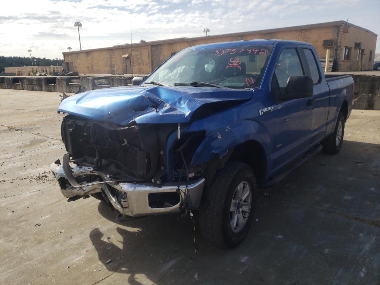 Photo 2 from auction – 2015 FORD F150 SUPER with VIN 1FTEX1EP3FFC31512
