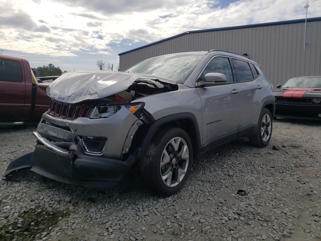 Photo 2 from auction – 2019 JEEP COMPASS LI with VIN 3C4NJCCB0KT662815