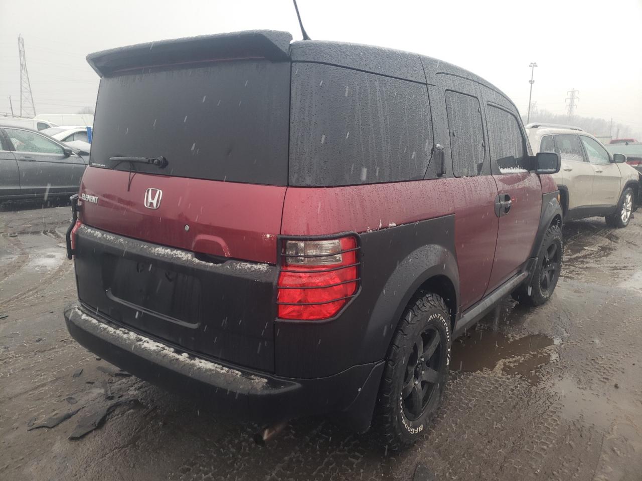 Photo 4 from auction – 2008 HONDA ELEMENT LX with VIN 5J6YH283X8L010514