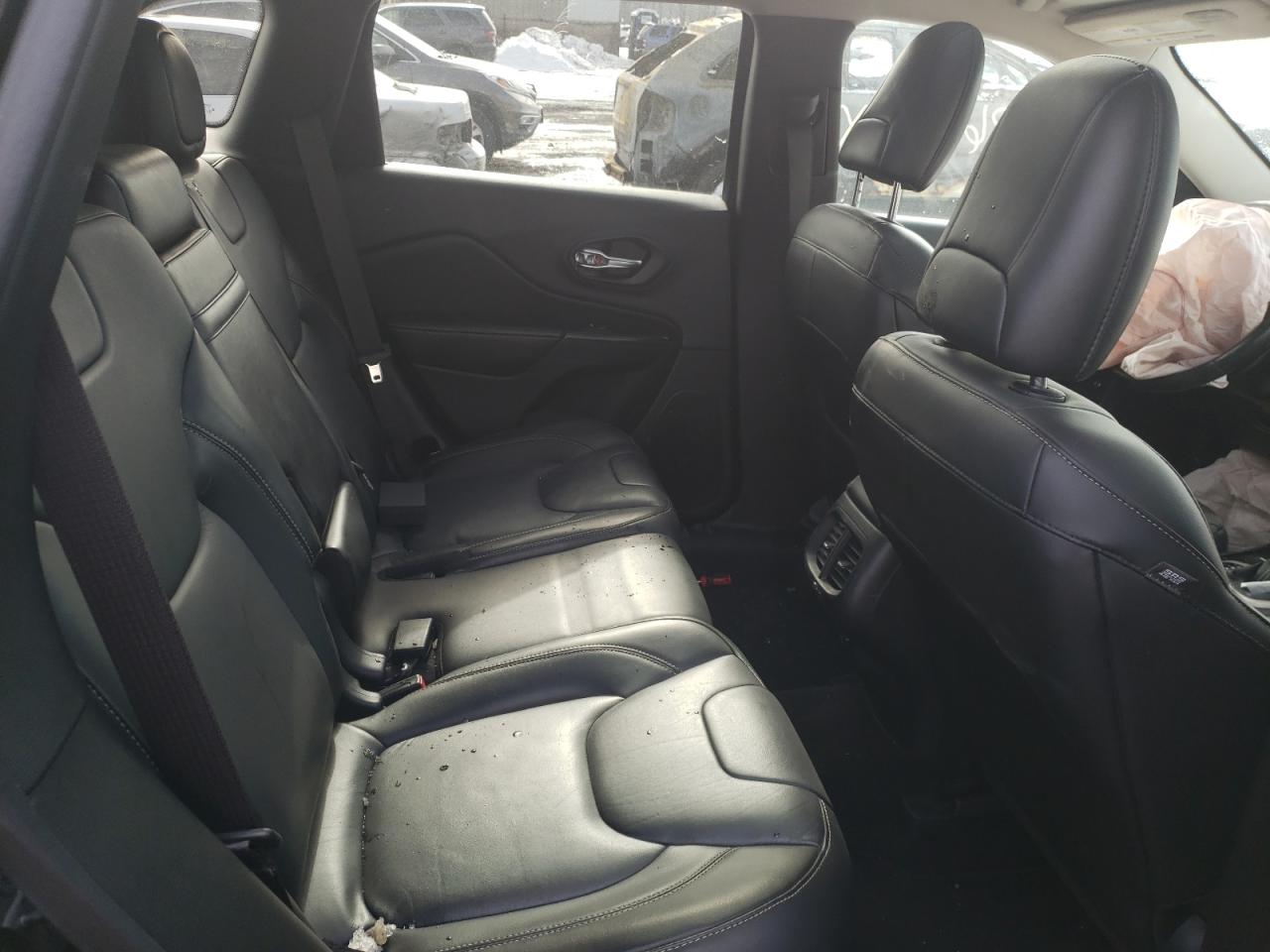 Photo 6 from auction – 2015 JEEP CHEROKEE L with VIN 1C4PJMDS8FW688849