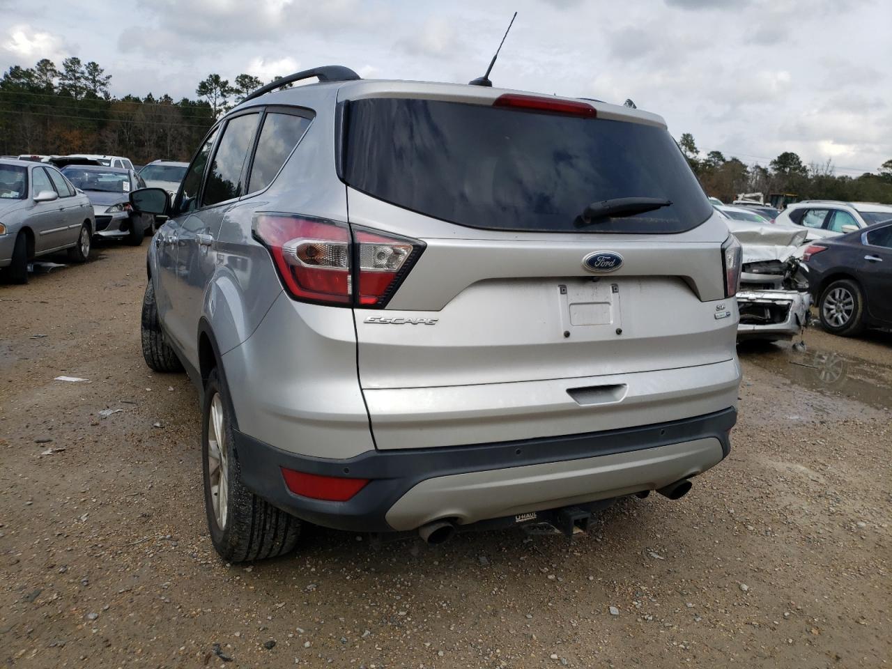 Photo 3 from auction – 2017 FORD ESCAPE SE with VIN 1FMCU9G99HUA37333