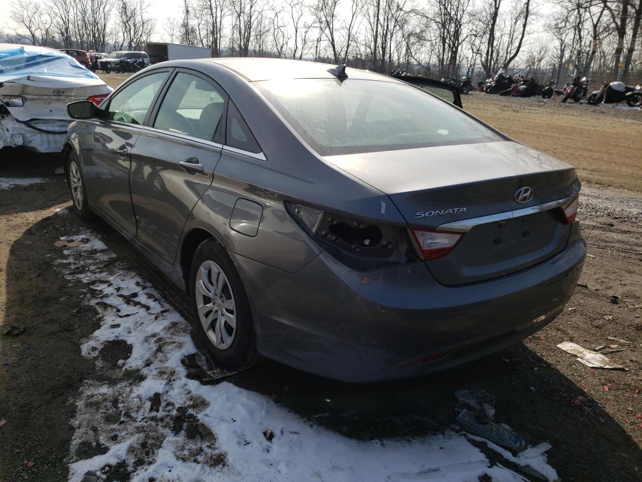 Photo 3 from auction – 2013 HYUNDAI SONATA GLS with VIN 5NPEB4AC1DH607341