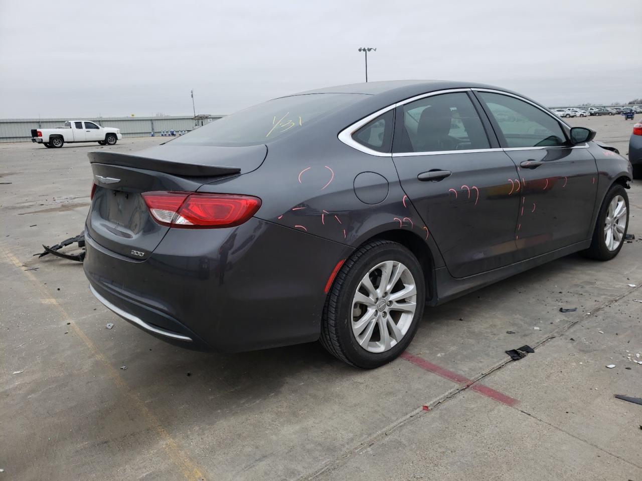 Photo 4 from auction – 2015 CHRYSLER 200 LIMITE with VIN 1C3CCCABXFN676588