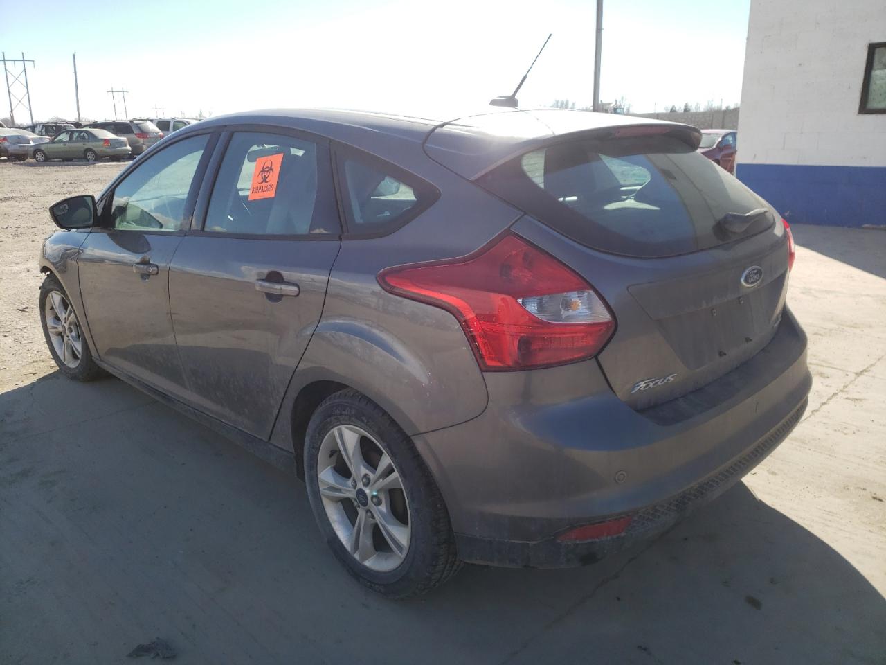 Photo 3 from auction – 2014 FORD FOCUS SE with VIN 1FADP3K28EL441206