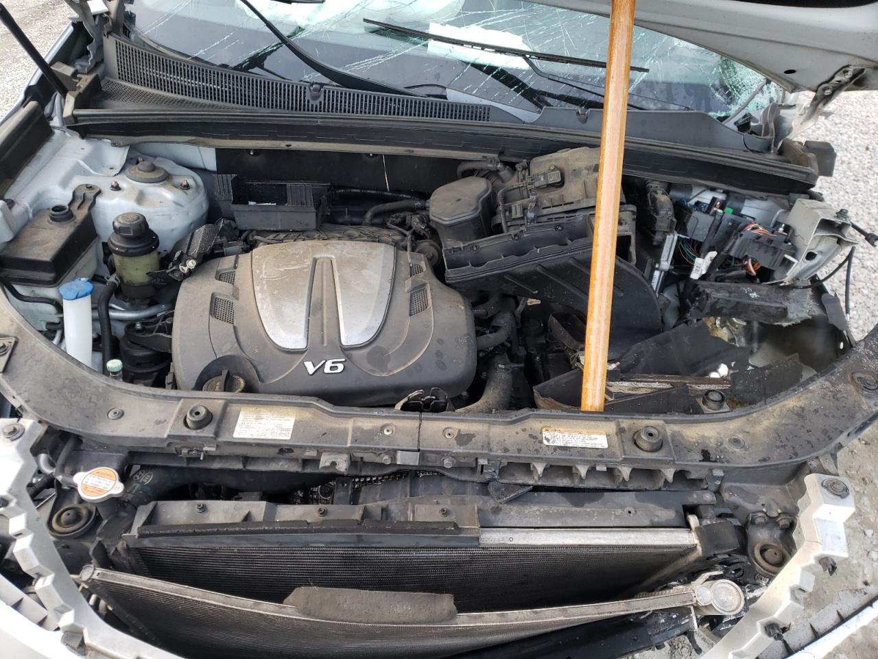 Photo 7 from auction – 2012 KIA SORENTO SX with VIN 5XYKWDA27CG287771
