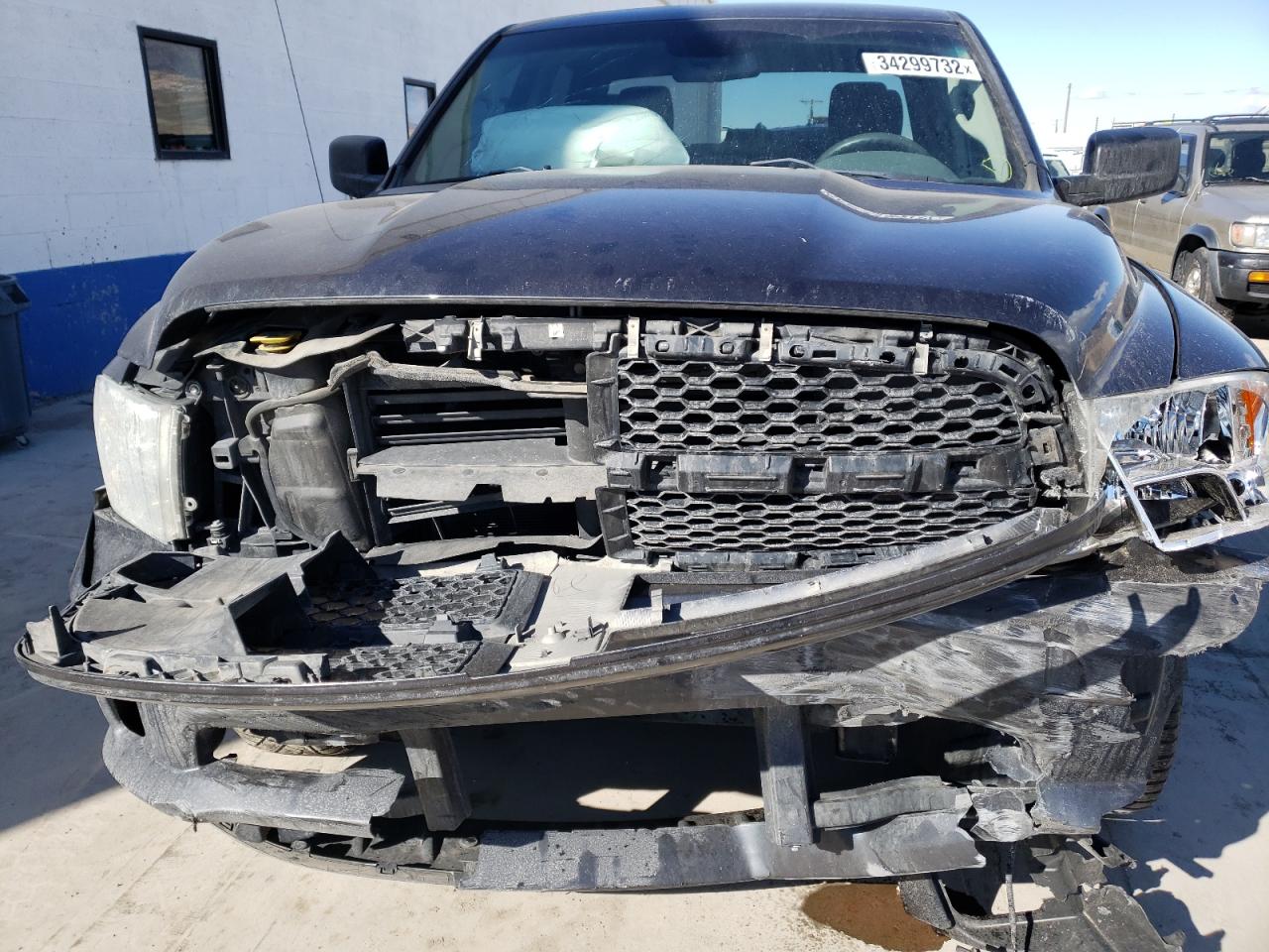Photo 9 from auction – 2014 RAM 1500 ST with VIN 1C6RR7KT1ES465564