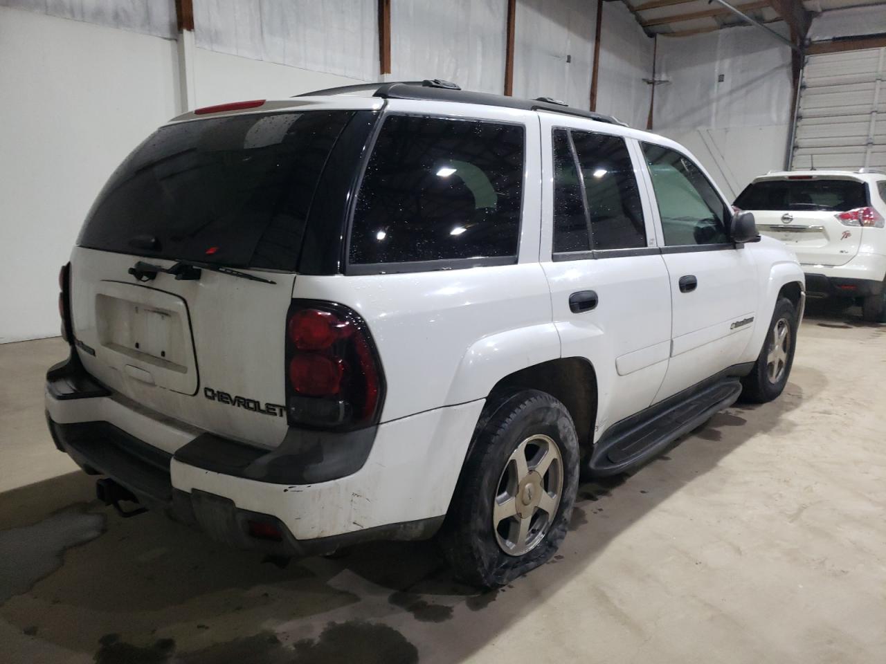 Photo 4 from auction – 2003 CHEVROLET TRAILBLAZE with VIN 1GNDT13S132383412