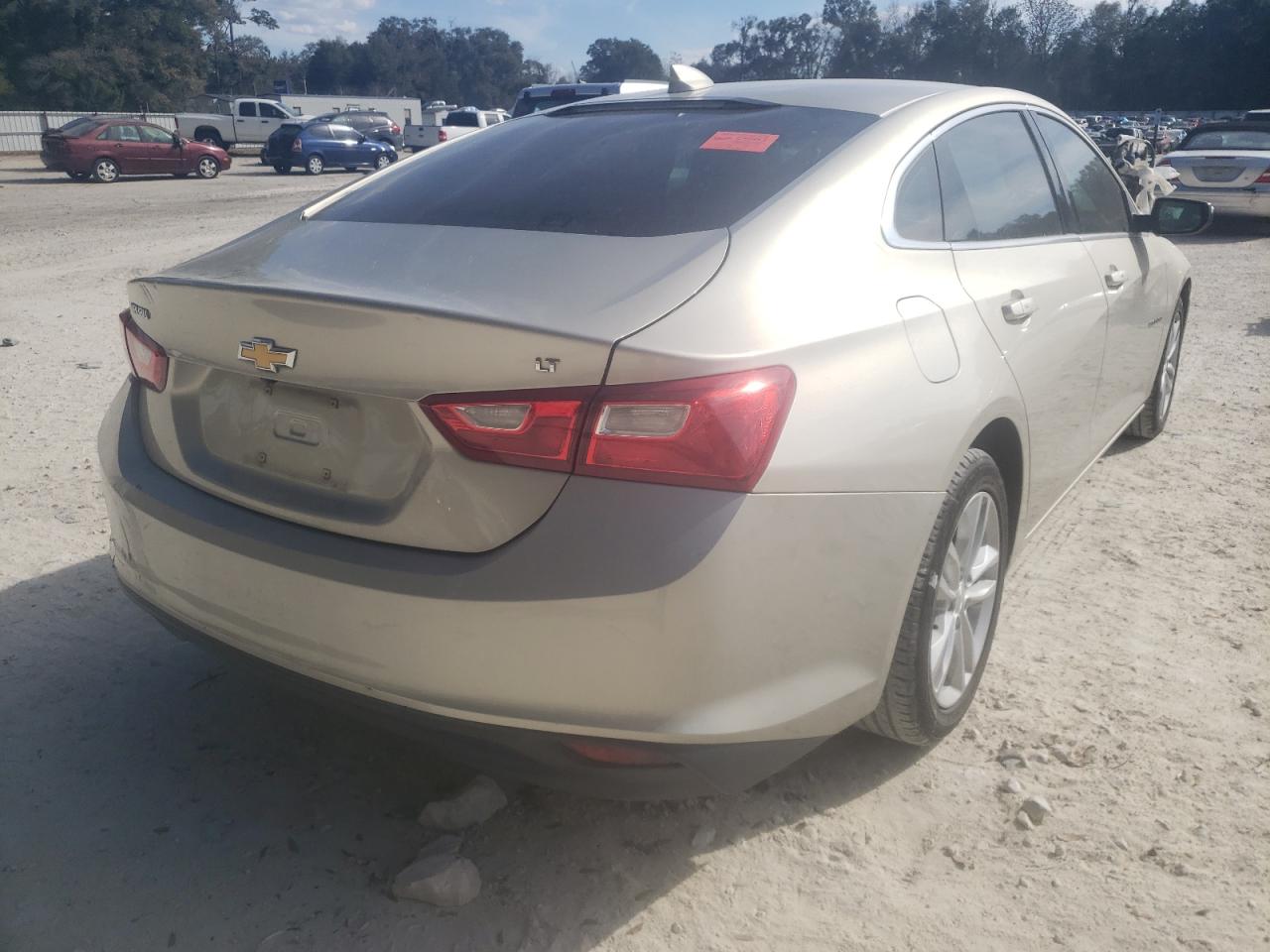 Photo 4 from auction – 2016 CHEVROLET MALIBU LT with VIN 1G1ZE5ST5GF239394