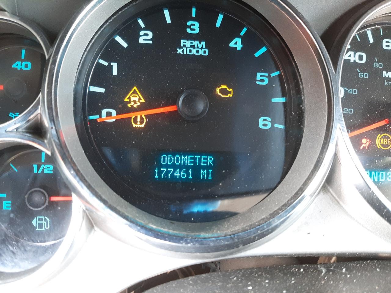 Photo 8 from auction – 2008 CHEVROLET SILVERADO with VIN 2GCEC13J081192740