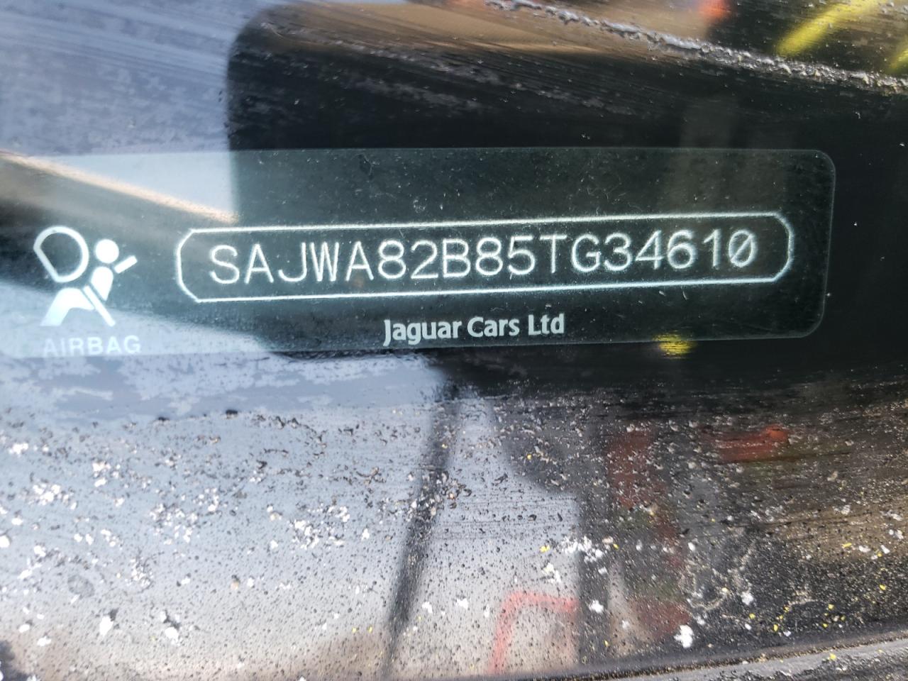 Photo 10 from auction – 2005 JAGUAR SUPER V8 with VIN SAJWA82B85TG34610