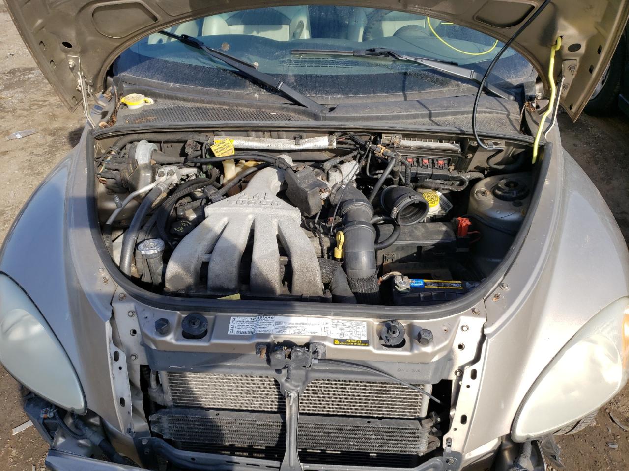 Photo 7 from auction – 2005 CHRYSLER PT CRUISER with VIN 3C3AY75S15T313203