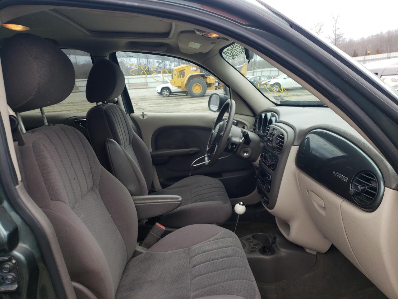 Photo 5 from auction – 2003 CHRYSLER PT CRUISER with VIN 3C4FY58B73T590243