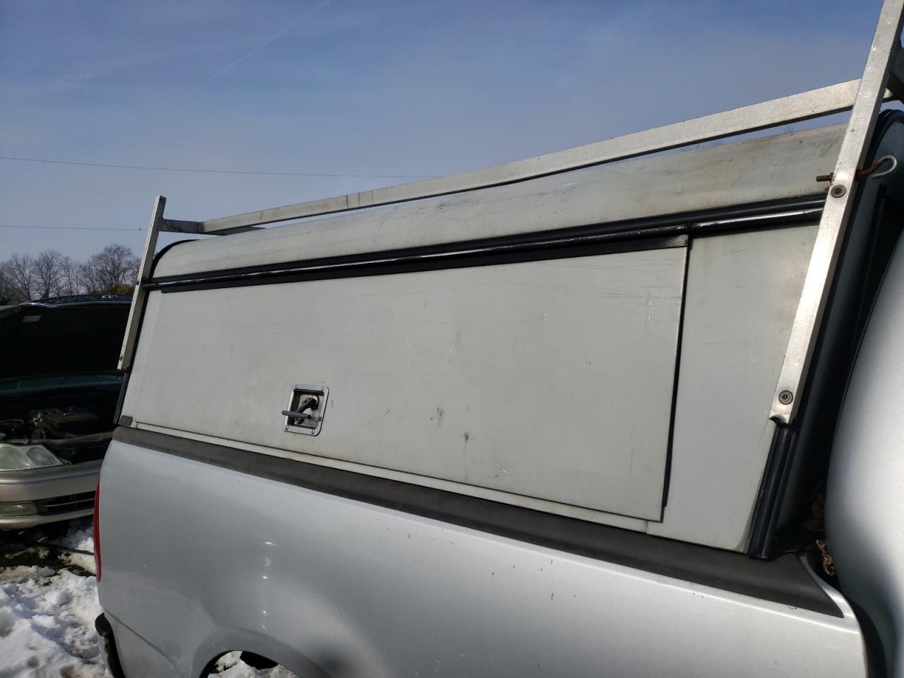 Photo 6 from auction – 2001 FORD F150 with VIN 2FTZF17241CA28543