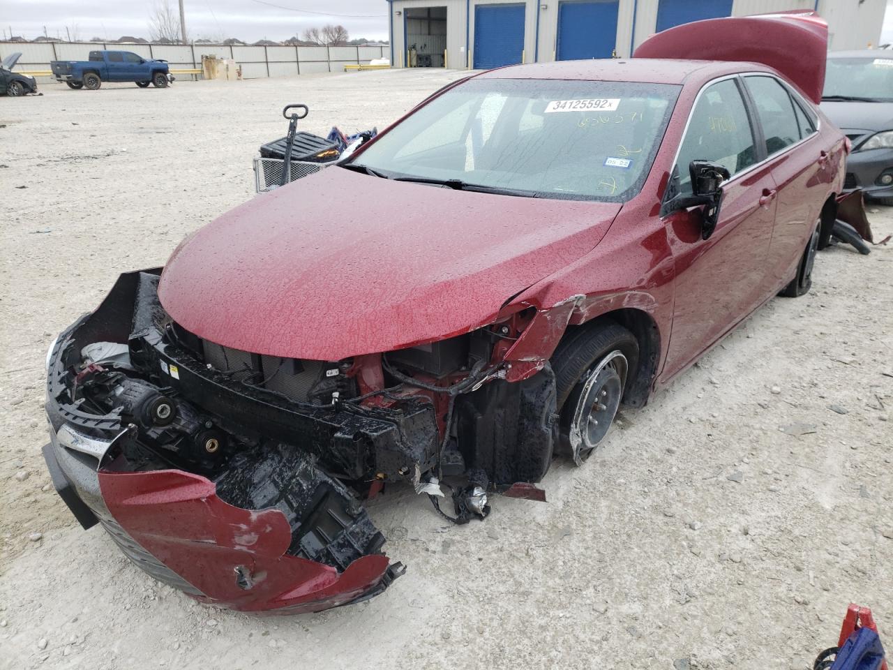 Photo 2 from auction – 2017 TOYOTA CAMRY LE with VIN 4T1BF1FK6HU656371
