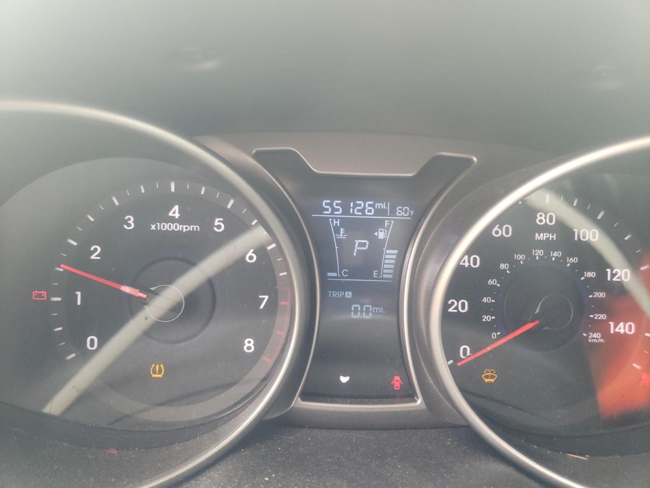 Photo 8 from auction – 2017 HYUNDAI VELOSTER with VIN KMHTC6ADXHU322394