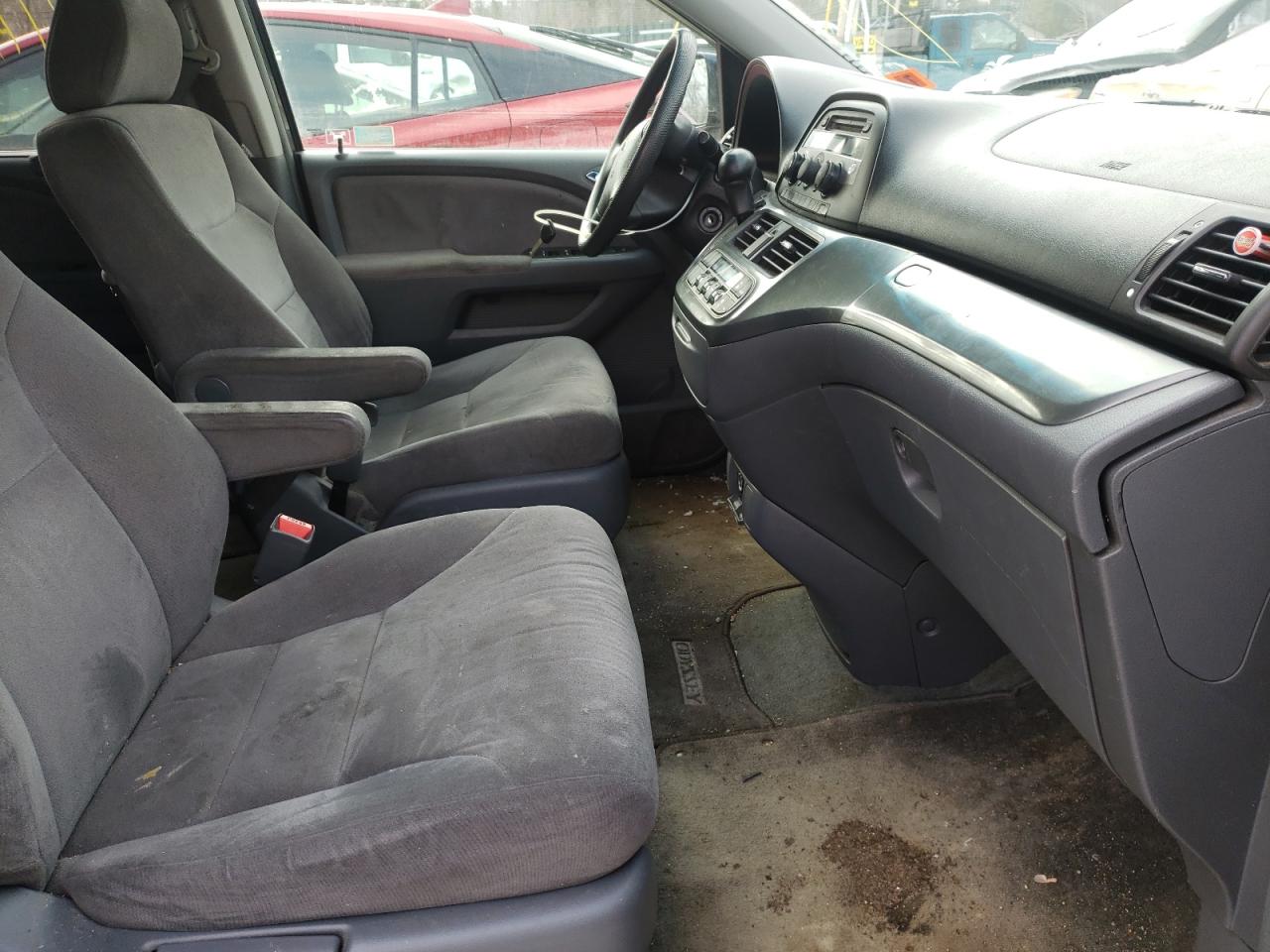 Photo 5 from auction – 2006 HONDA ODYSSEY EX with VIN 5FNRL38426B033308