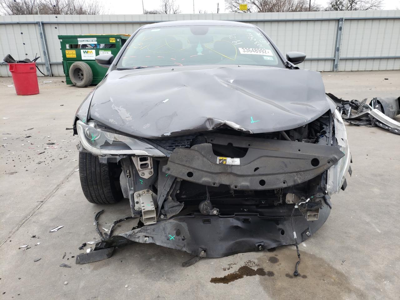 Photo 9 from auction – 2015 CHRYSLER 200 LIMITE with VIN 1C3CCCABXFN676588