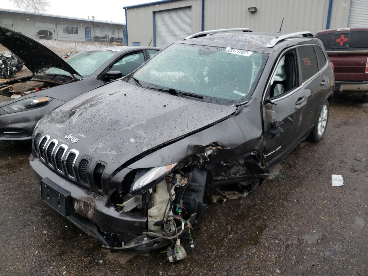 Photo 2 from auction – 2016 JEEP CHEROKEE L with VIN 1C4PJLCB4GW370322