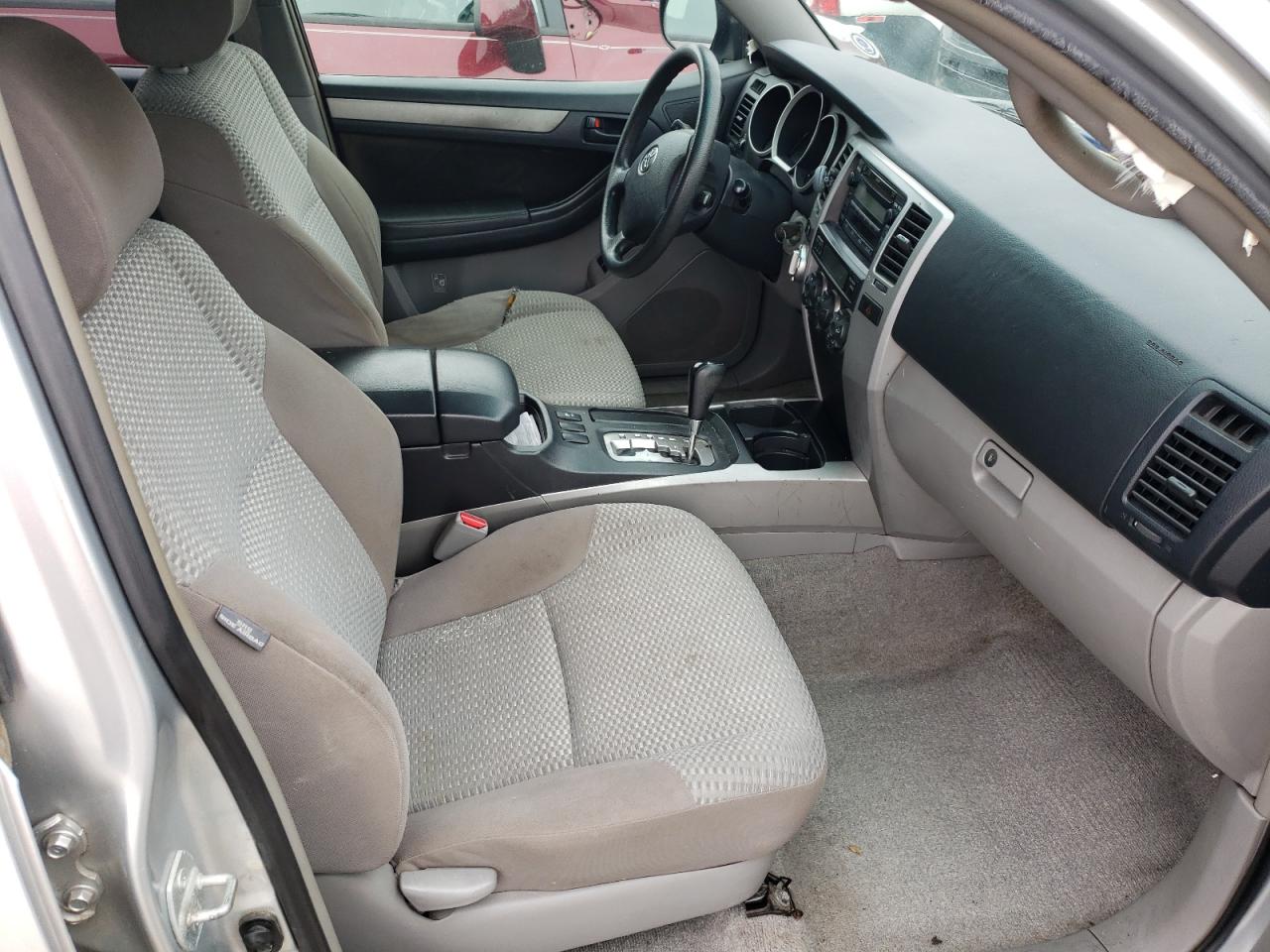 Photo 5 from auction – 2007 TOYOTA 4RUNNER SR with VIN JTEBU14RX78083469