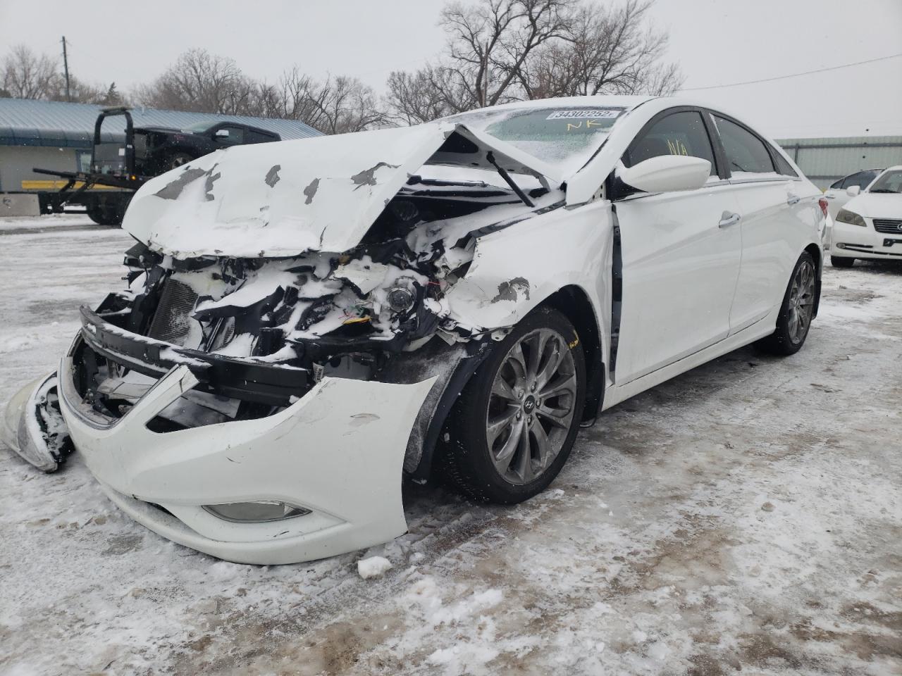 Photo 2 from auction – 2012 HYUNDAI SONATA SE with VIN 5NPEC4AB1CH482554