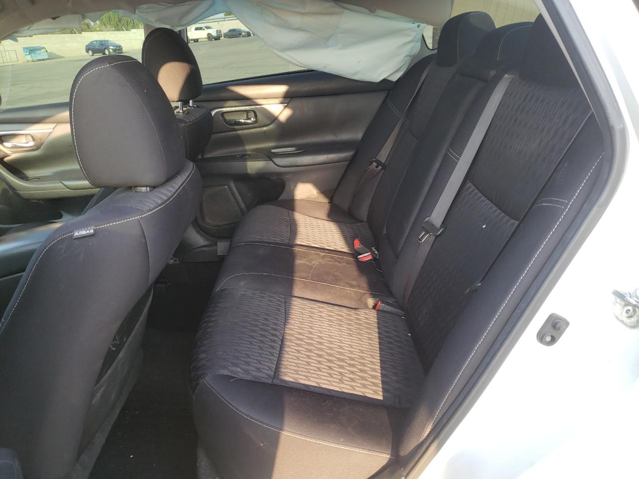 Photo 6 from auction – 2018 NISSAN ALTIMA 2.5 with VIN 1N4AL3AP4JC214407