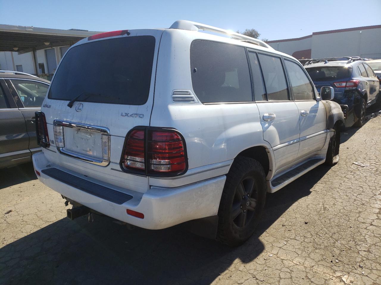 Photo 4 from auction – 2006 LEXUS LX 470 with VIN JTJHT00WX64016283
